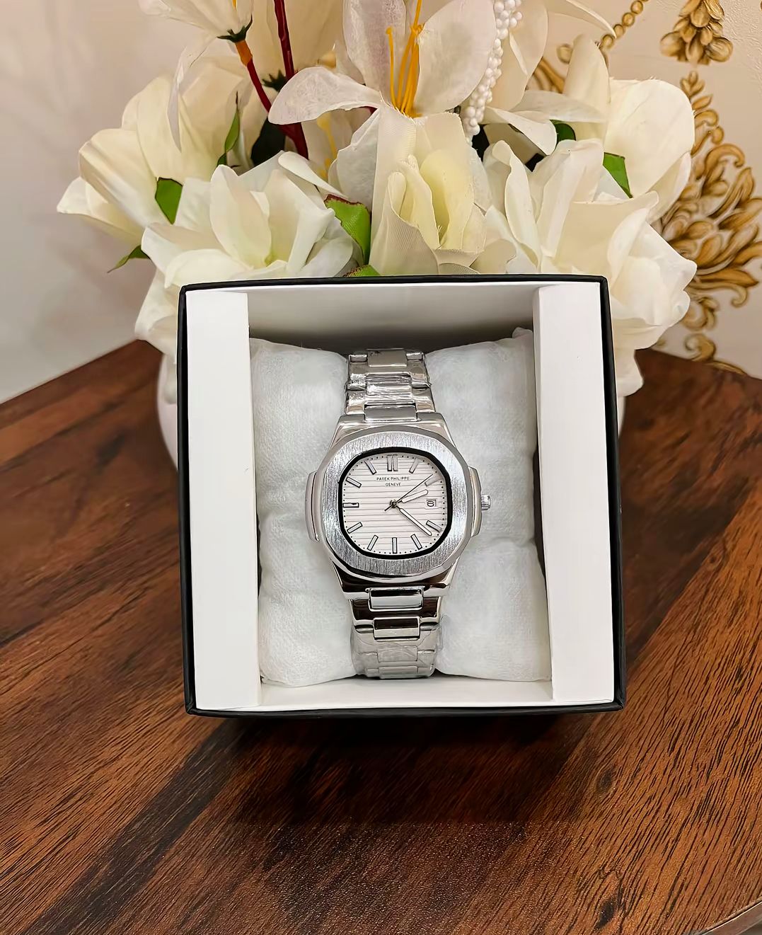 Elegant Patek Philippe Nautilus Stainless Steel Watch